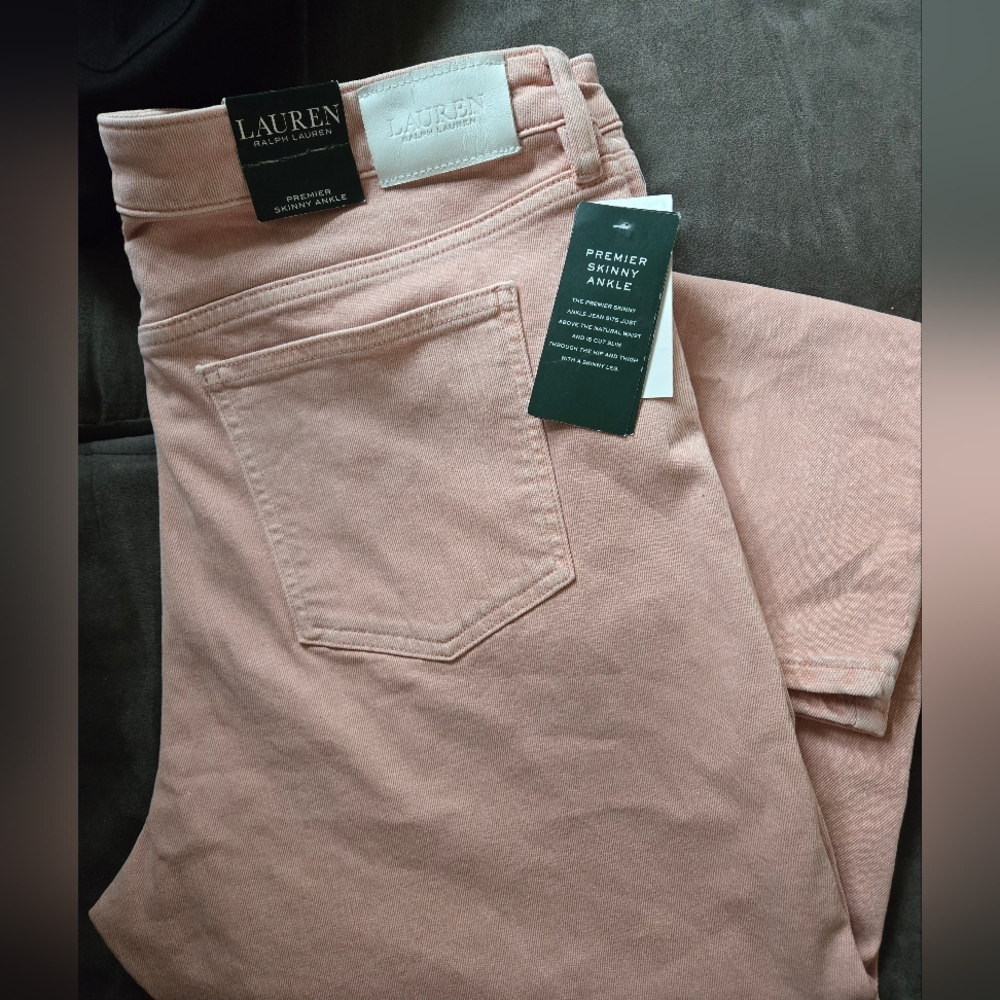 Cropped Denim Jeans